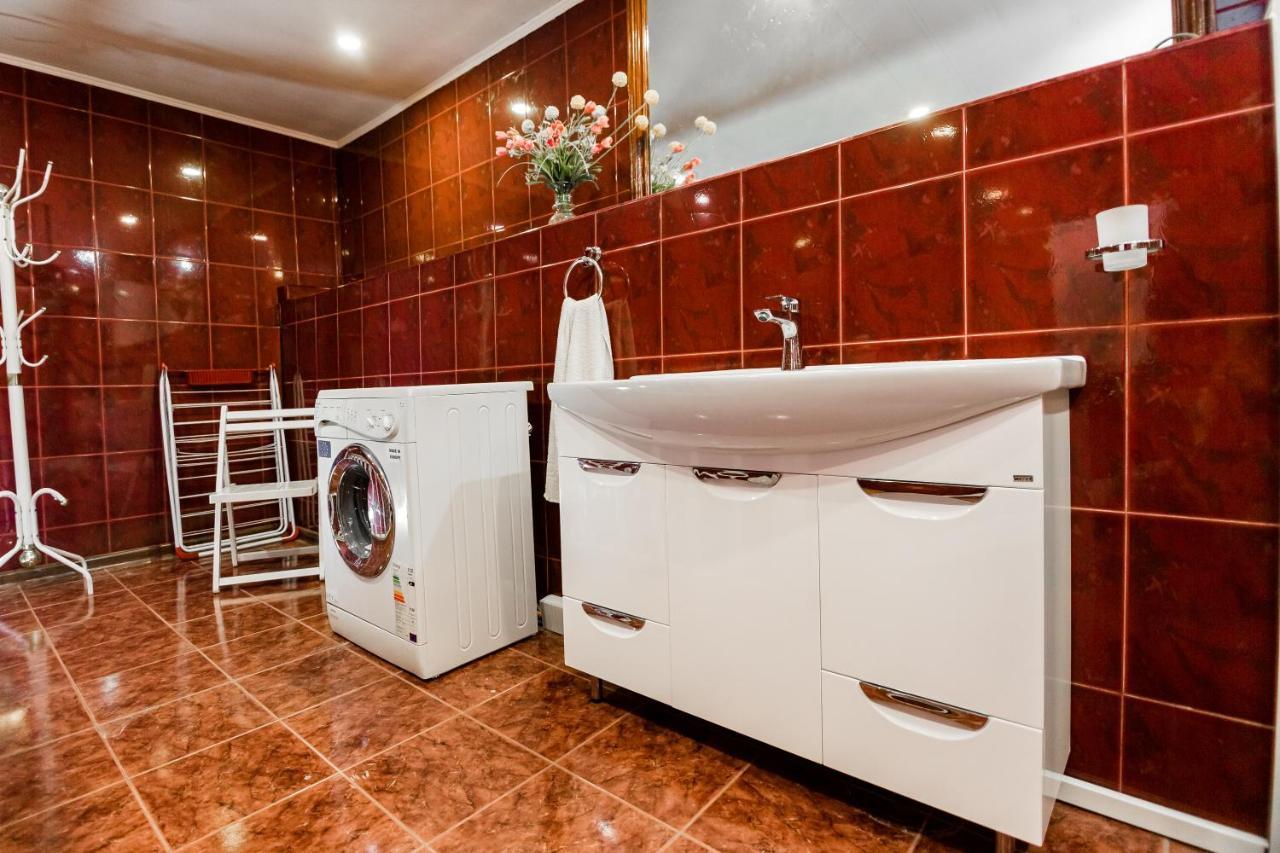 Rustaveli Central Aparthotel ティビリシ エクステリア 写真